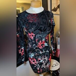 Fashion Nova velvet warm floral dress. Worn for a few hours. Basically new :)